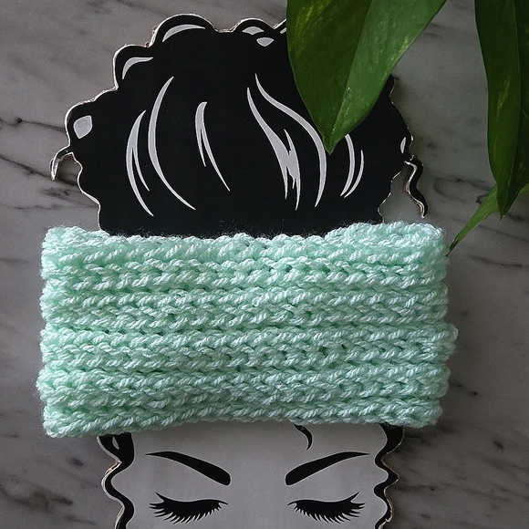 Handmade Knit Turban Headband - Picture 3 of 5